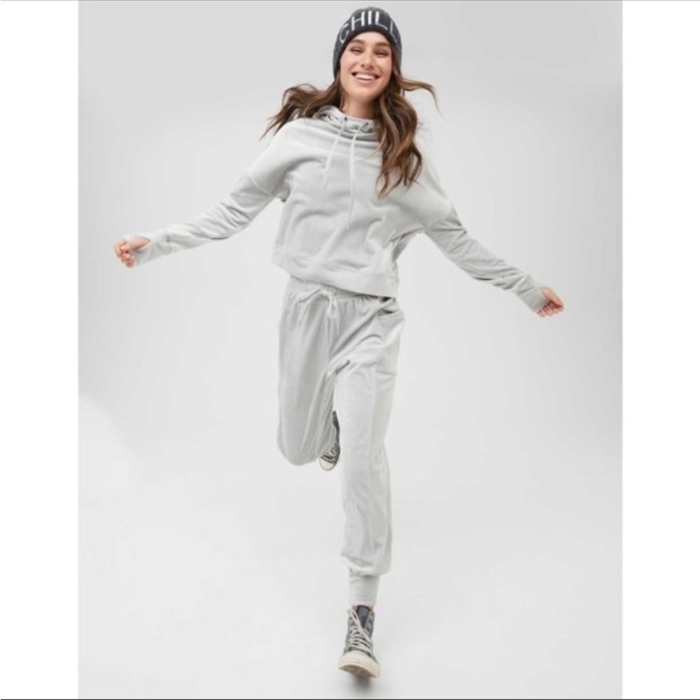 Aerie Offline After Party Velour Hoodie